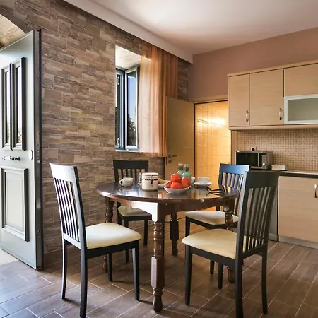 Athinais * 里科索翁