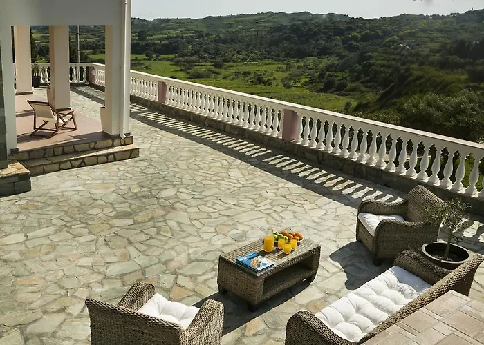 Villa Athinais *